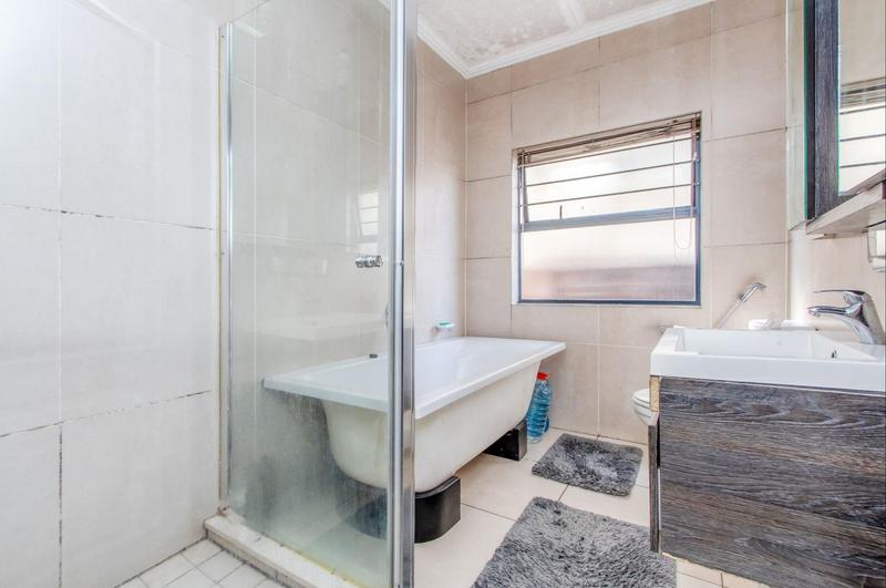 3 Bedroom Property for Sale in Dainfern Gauteng