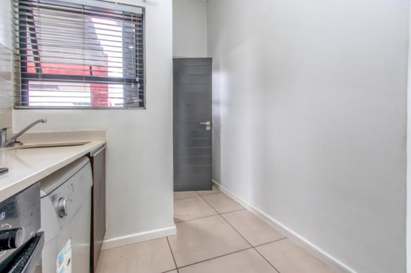1 Bedroom Property for Sale in Dainfern Gauteng