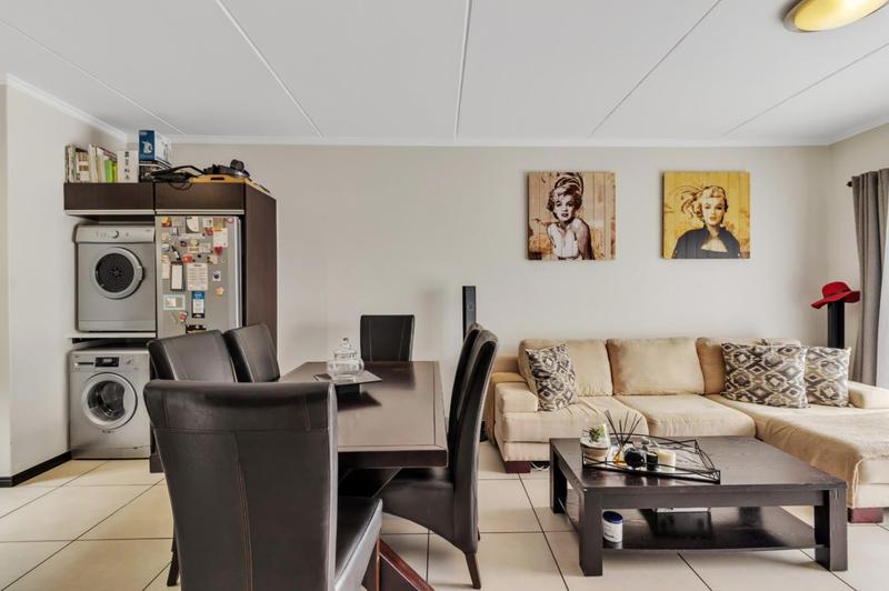 2 Bedroom Property for Sale in Dainfern Gauteng
