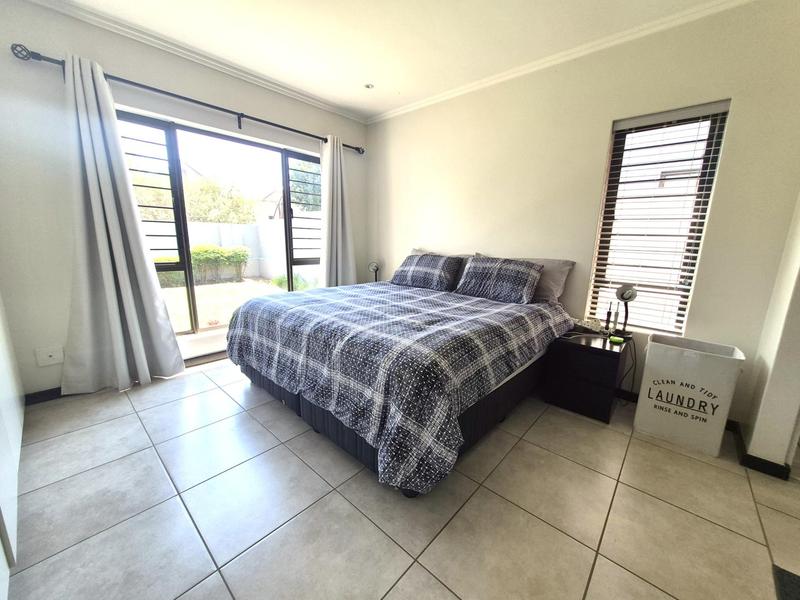2 Bedroom Property for Sale in Barbeque Downs Gauteng