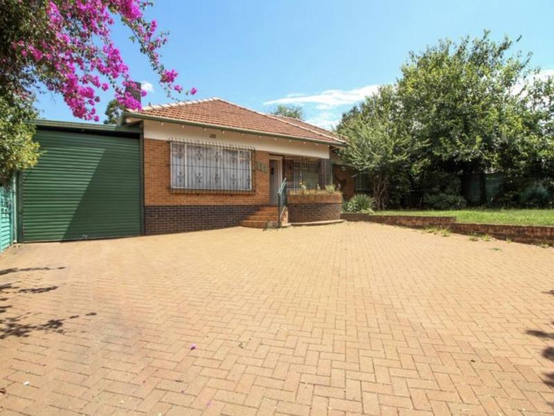 To Let 3 Bedroom Property for Rent in Primrose Hill Gauteng