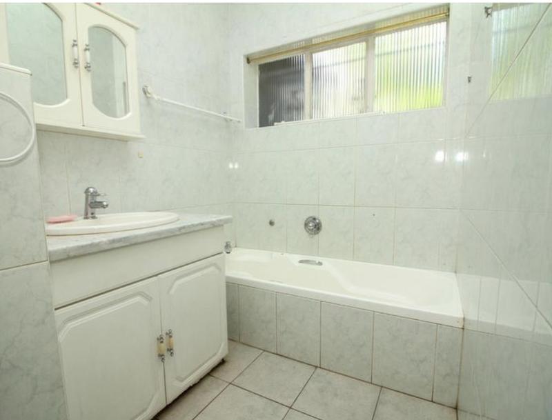To Let 3 Bedroom Property for Rent in Primrose Hill Gauteng