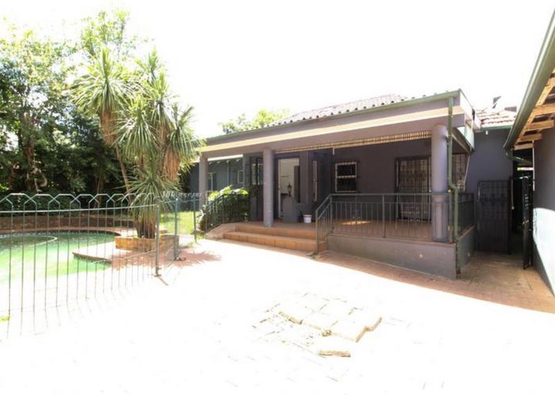 To Let 3 Bedroom Property for Rent in Primrose Hill Gauteng
