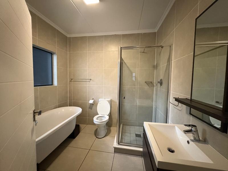 To Let 3 Bedroom Property for Rent in Modderfontein Gauteng