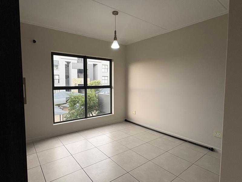 To Let 3 Bedroom Property for Rent in Modderfontein Gauteng