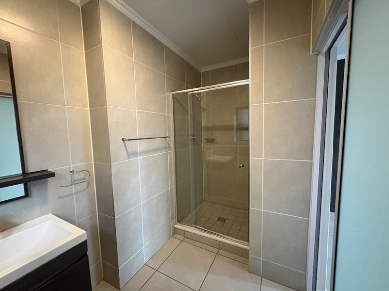 To Let 3 Bedroom Property for Rent in Modderfontein Gauteng