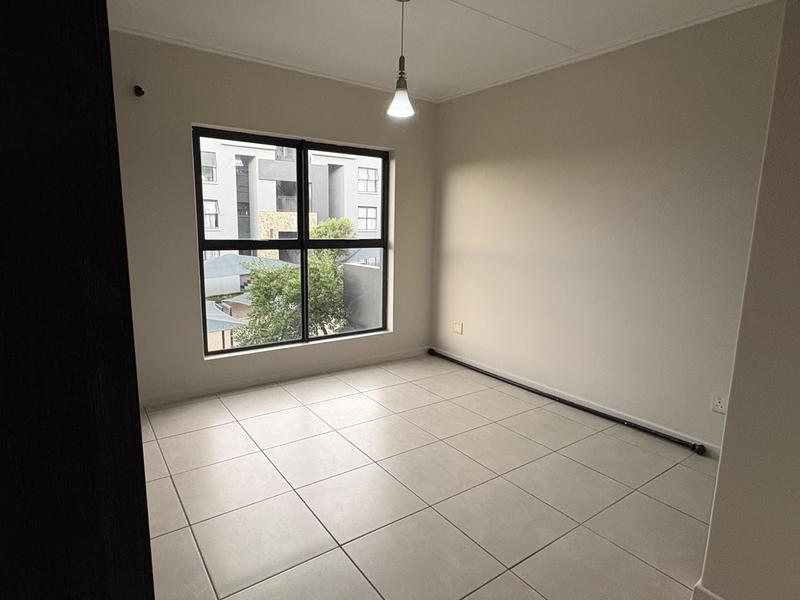 To Let 3 Bedroom Property for Rent in Modderfontein Gauteng