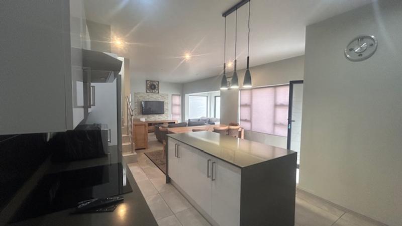 3 Bedroom Property for Sale in Bedfordview Gauteng