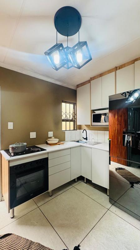 To Let 3 Bedroom Property for Rent in Windmill Park Gauteng