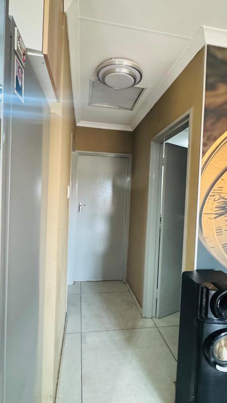 To Let 3 Bedroom Property for Rent in Windmill Park Gauteng