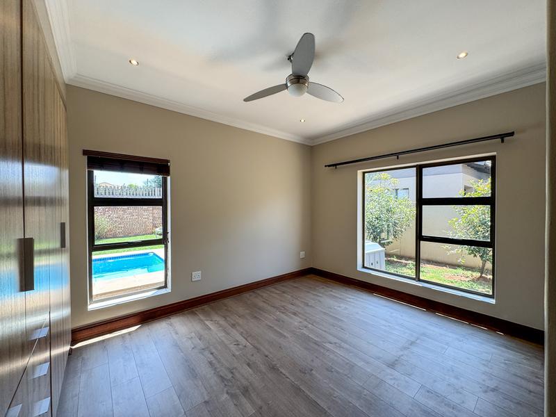 3 Bedroom Property for Sale in Midstream Ridge Gauteng