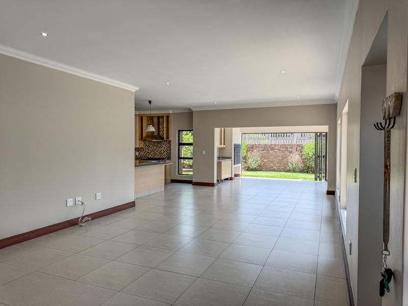 3 Bedroom Property for Sale in Midstream Ridge Gauteng