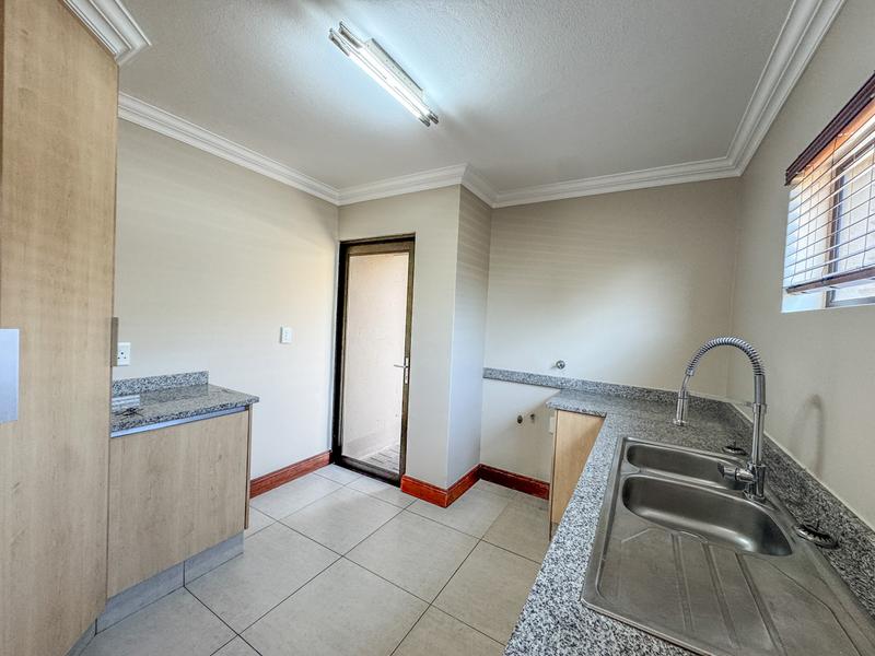 3 Bedroom Property for Sale in Midstream Ridge Gauteng