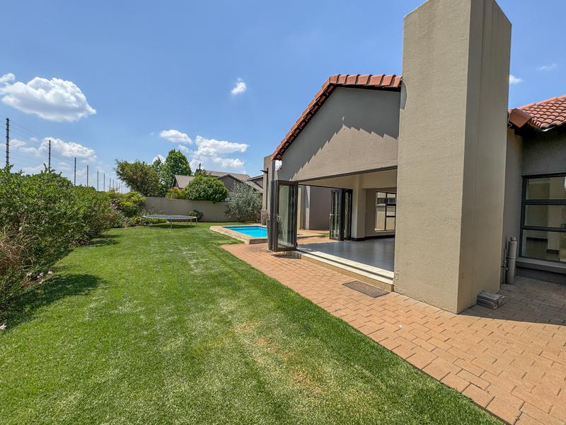 3 Bedroom Property for Sale in Midstream Ridge Gauteng