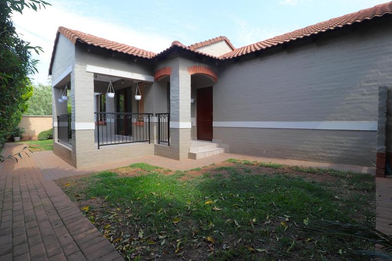 2 Bedroom Property for Sale in Bloubosrand Gauteng