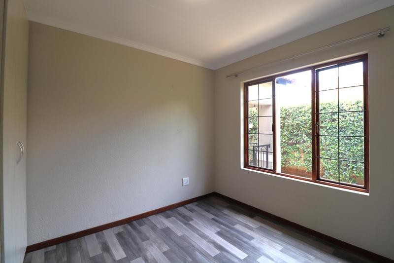 2 Bedroom Property for Sale in Bloubosrand Gauteng