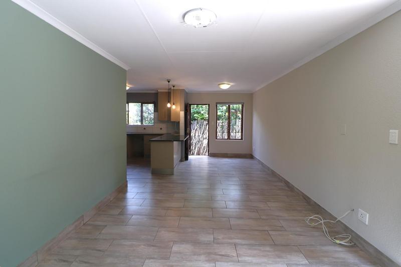 2 Bedroom Property for Sale in Bloubosrand Gauteng