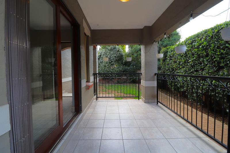 2 Bedroom Property for Sale in Bloubosrand Gauteng