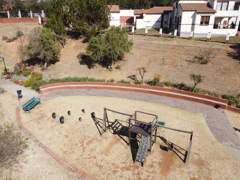 2 Bedroom Property for Sale in Bloubosrand Gauteng