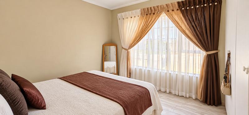 2 Bedroom Property for Sale in Amberfield Gauteng