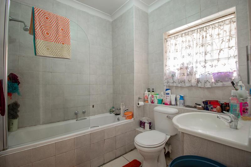 To Let 2 Bedroom Property for Rent in Eastleigh Gauteng