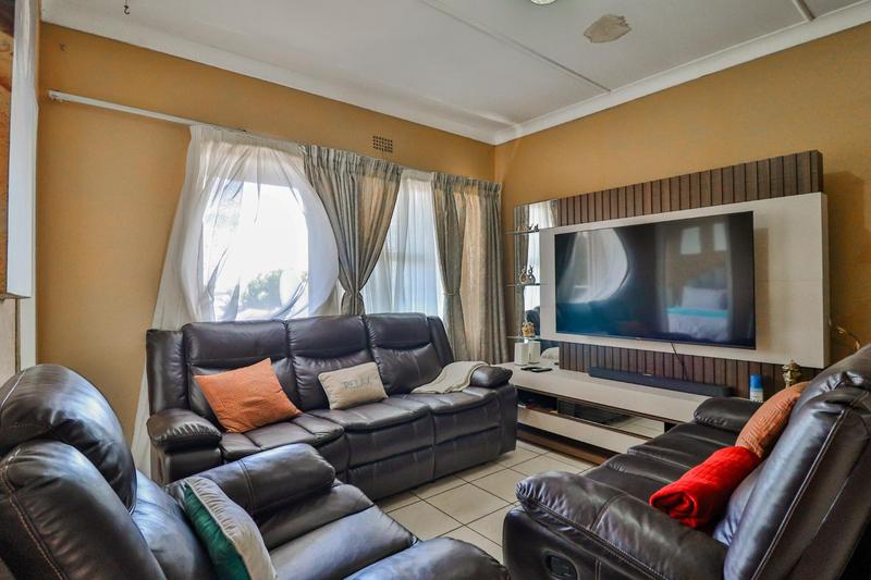 To Let 2 Bedroom Property for Rent in Eastleigh Gauteng