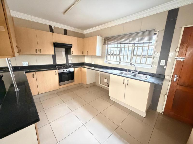 To Let 3 Bedroom Property for Rent in Erasmia Gauteng