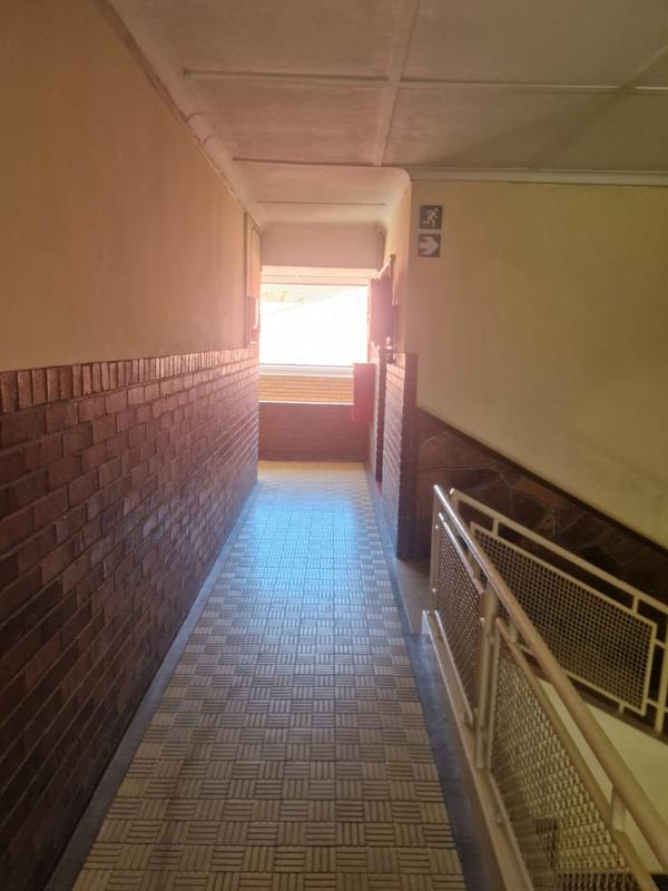 1 Bedroom Property for Sale in Florida Gauteng