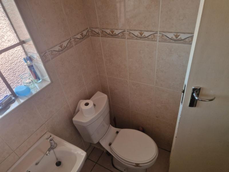 1 Bedroom Property for Sale in Florida Gauteng