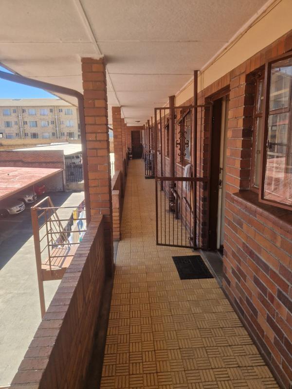 1 Bedroom Property for Sale in Florida Gauteng