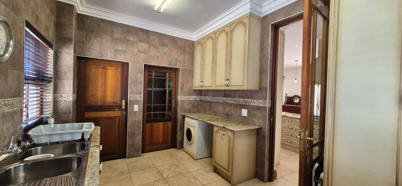 3 Bedroom Property for Sale in Midfield Estate Gauteng