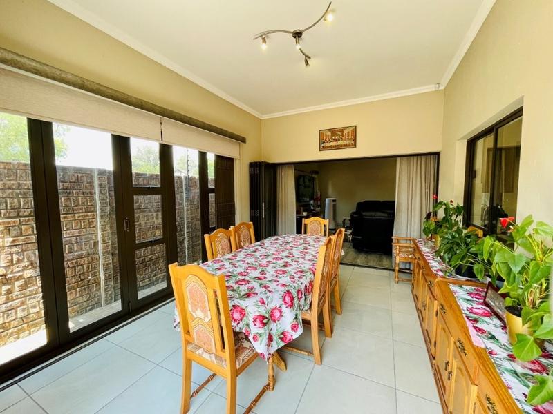 3 Bedroom Property for Sale in Brackenhurst Gauteng