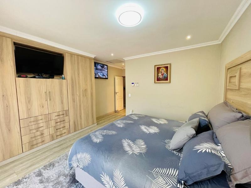 3 Bedroom Property for Sale in Brackenhurst Gauteng