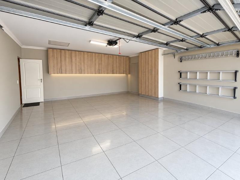 3 Bedroom Property for Sale in Brackenhurst Gauteng
