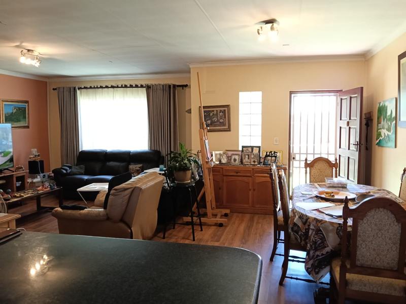 2 Bedroom Property for Sale in Verwoerdpark Gauteng