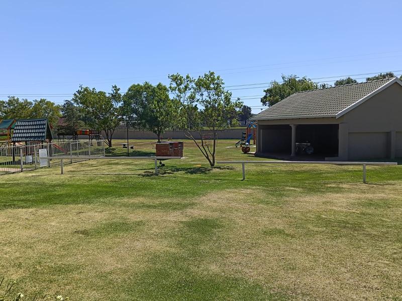 2 Bedroom Property for Sale in Verwoerdpark Gauteng