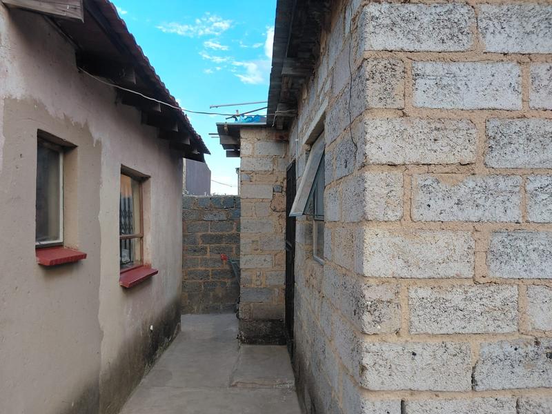 7 Bedroom Property for Sale in Esselenpark Gauteng