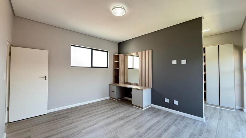 4 Bedroom Property for Sale in Fountainbrook Estate Gauteng