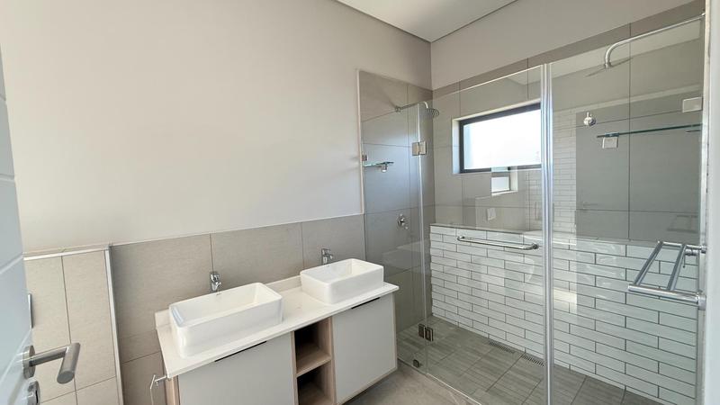 4 Bedroom Property for Sale in Fountainbrook Estate Gauteng