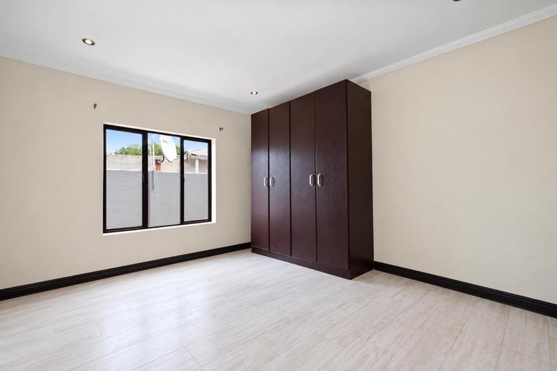 3 Bedroom Property for Sale in Parkhurst Gauteng