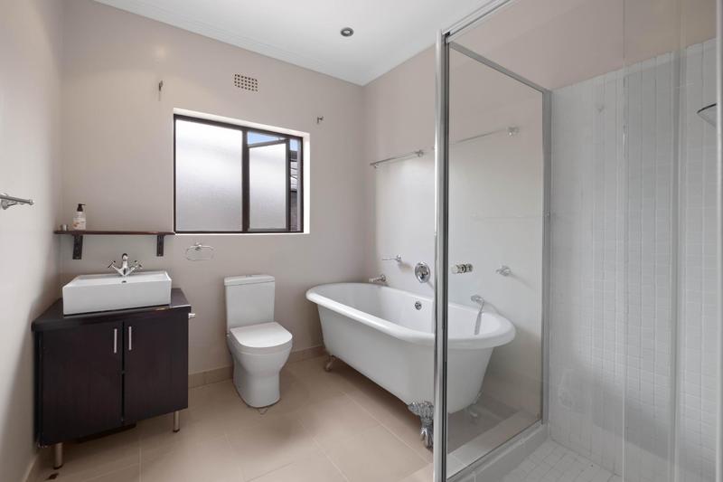3 Bedroom Property for Sale in Parkhurst Gauteng