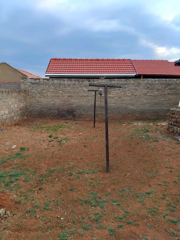 To Let 3 Bedroom Property for Rent in Protea Glen Gauteng