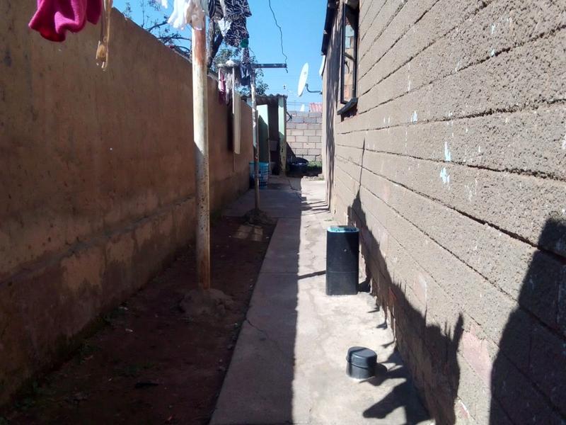 2 Bedroom Property for Sale in Jabulani Gauteng