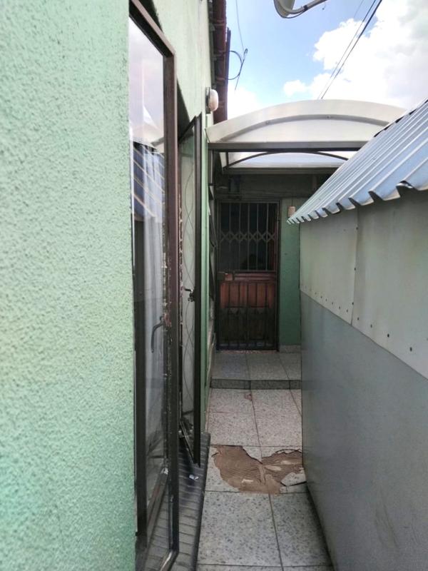 3 Bedroom Property for Sale in Protea Glen Gauteng