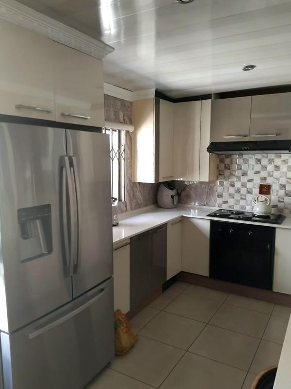 3 Bedroom Property for Sale in Protea Glen Gauteng