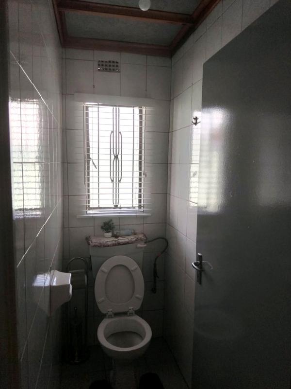 3 Bedroom Property for Sale in Protea Glen Gauteng