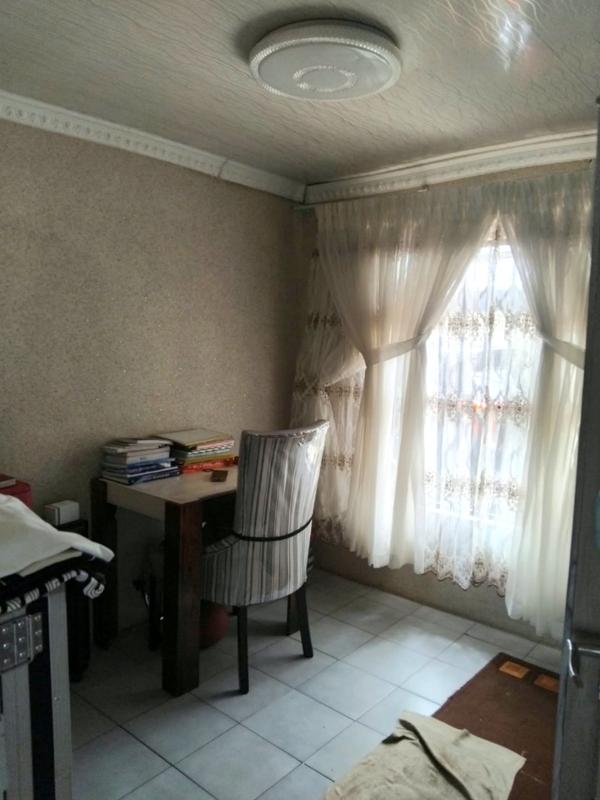 3 Bedroom Property for Sale in Protea Glen Gauteng