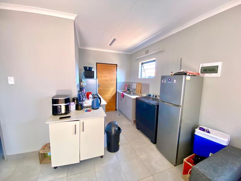 2 Bedroom Property for Sale in Protea Glen Gauteng