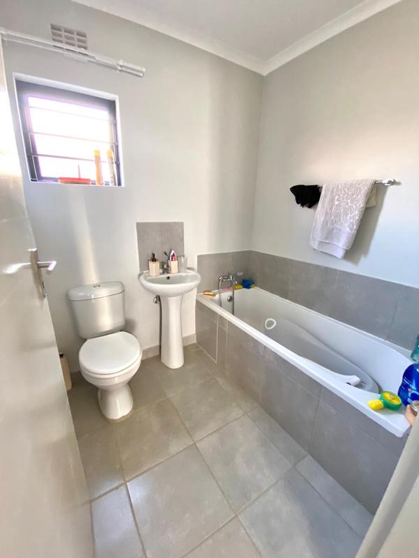 2 Bedroom Property for Sale in Protea Glen Gauteng