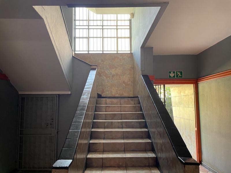 To Let 1 Bedroom Property for Rent in Sunnyside Gauteng